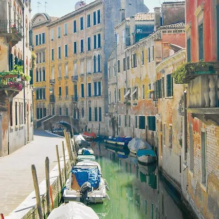 Cadelloca E Della Graticola Apartman